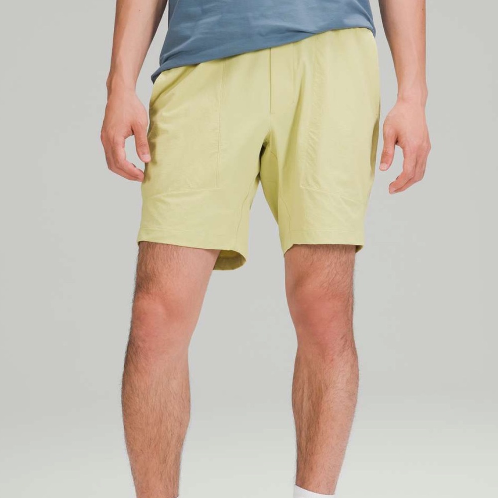 Lululemon Men’s Bowline Short 8" Stretch Ripstop Shorts Dew Green Medium